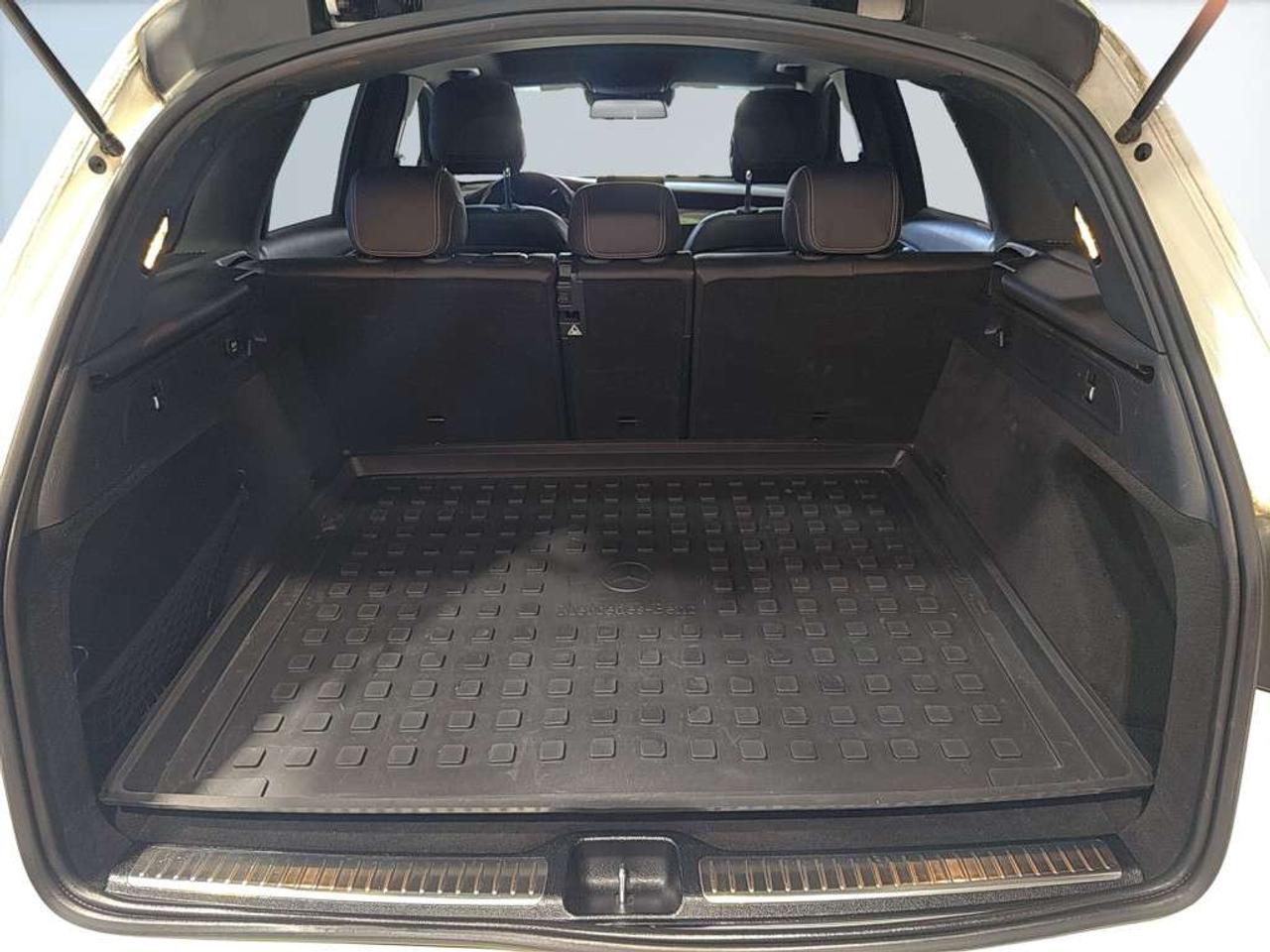 2018 Mercedes-Benz GLC GLC 300 4MATIC   AMG Package   Panoramic Sunroof   Navigation   Leather   Driver Assist Photo
