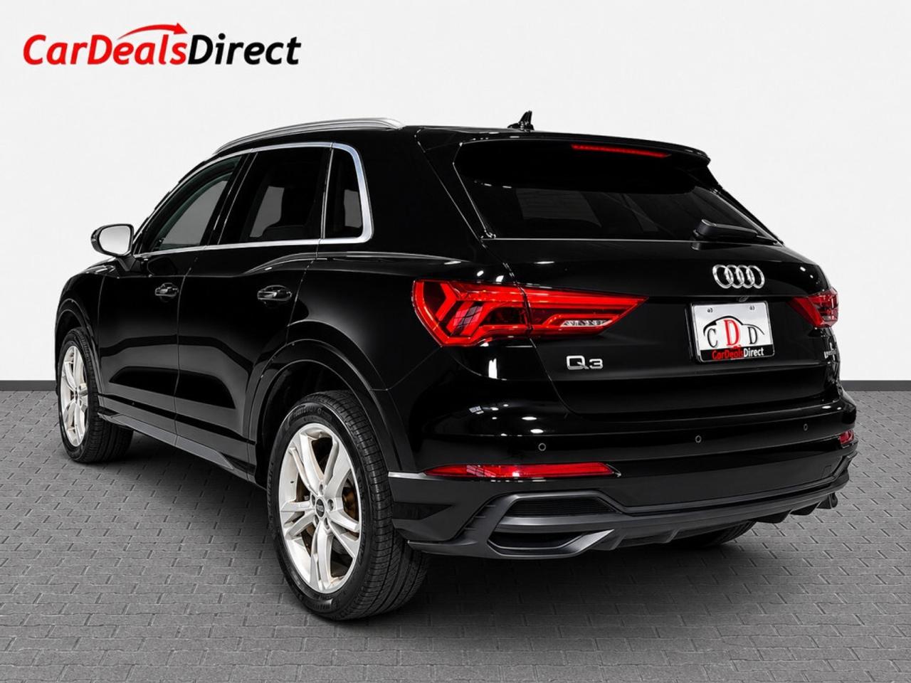 2021 Audi Q3 Technik S Line/ Drive Assist/NAVI/Sunroof/Leather/ Photo