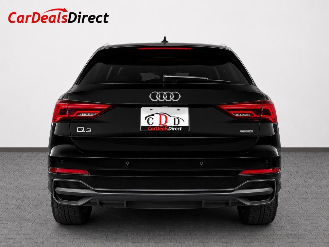 2021 Audi Q3 Technik S Line/ Drive Assist/NAVI/Sunroof/Leather/ Photo