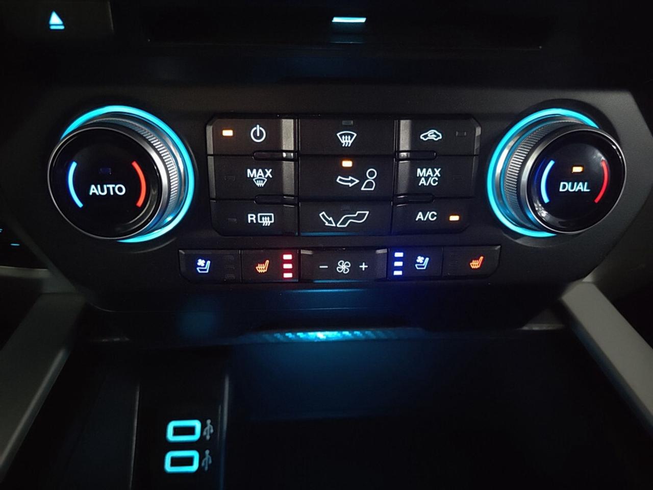 2018 Ford F-150 Accident Free Lariat Sport Diesel   Twin Panel Moo Photo