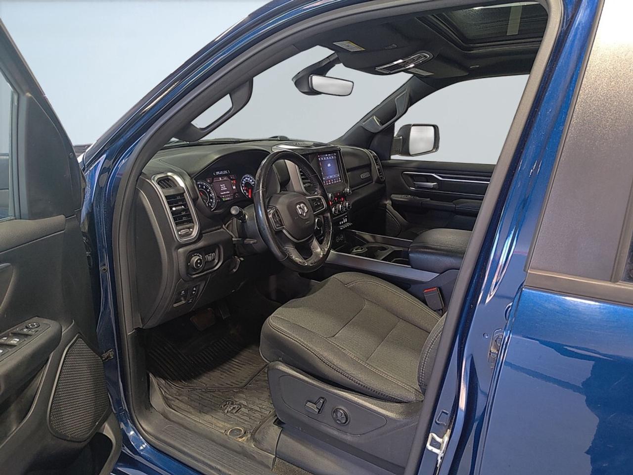 2019 RAM 1500 Loaded Ram Big Horn   Pano Roof   Rambox   Running Photo
