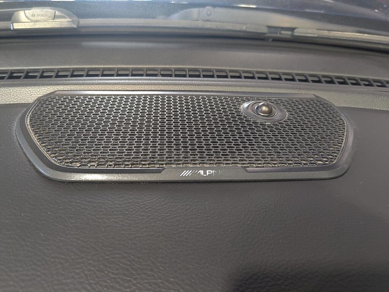 2019 RAM 1500 Loaded Ram Big Horn   Pano Roof   Rambox   Running Photo