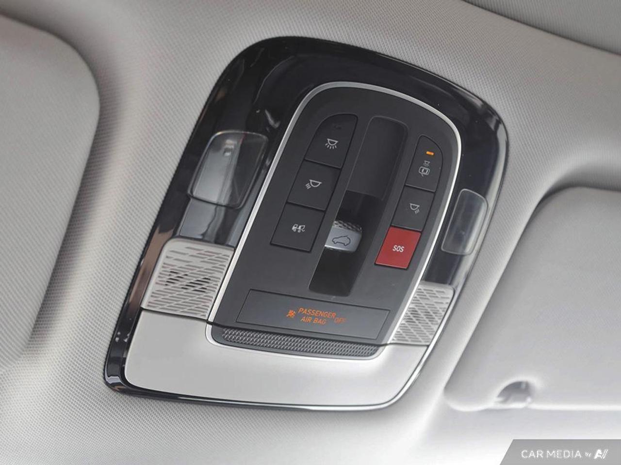 2023 Hyundai PALISADE Urban 8 Passenger 4dr All-Wheel Drive Photo