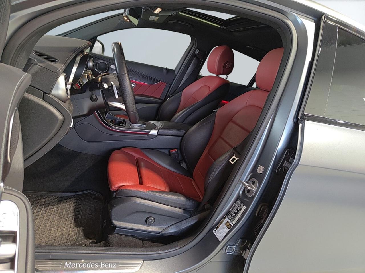 2022 Mercedes-Benz GLC-Class GLC 300  4MATIC /AMG Pkg/NAVI/Sunroof/Drive Assist Photo