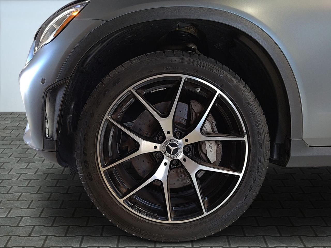 2022 Mercedes-Benz GLC-Class GLC 300  4MATIC /AMG Pkg/NAVI/Sunroof/Drive Assist Photo