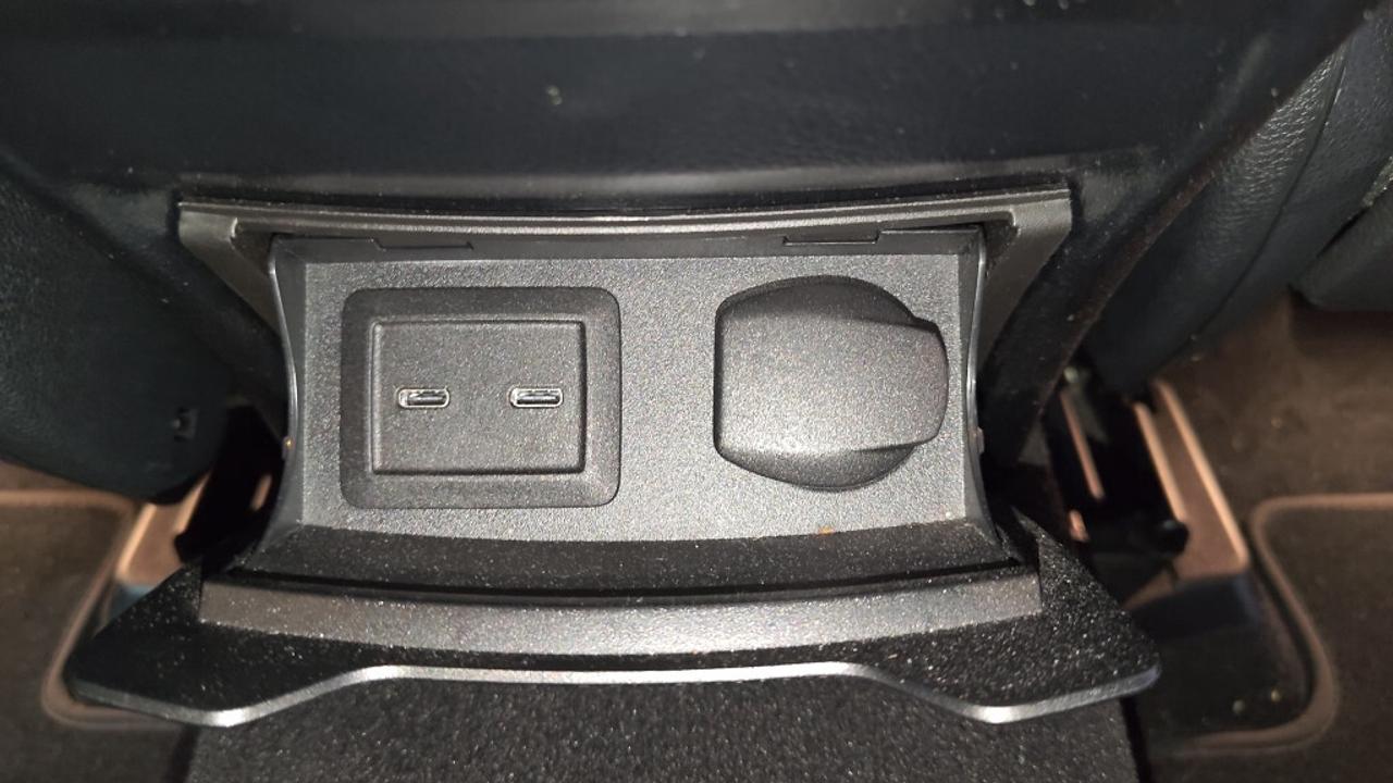 2022 Mercedes-Benz GLC-Class GLC 300  4MATIC /AMG Pkg/NAVI/Sunroof/Drive Assist Photo