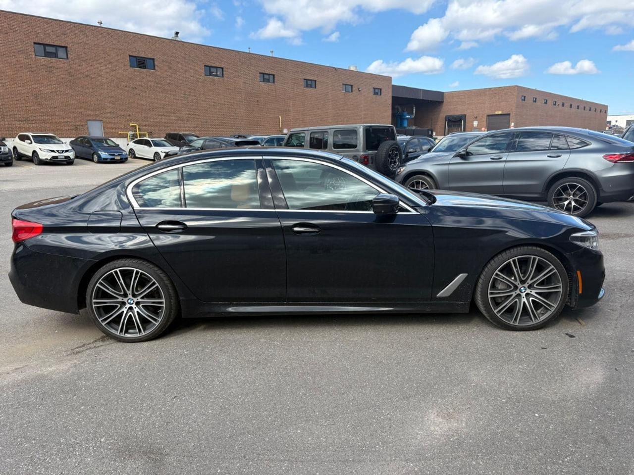 2017 BMW 540i xDrive M Sport PKG/NAVI/Sunroof/Leather/Clean Photo