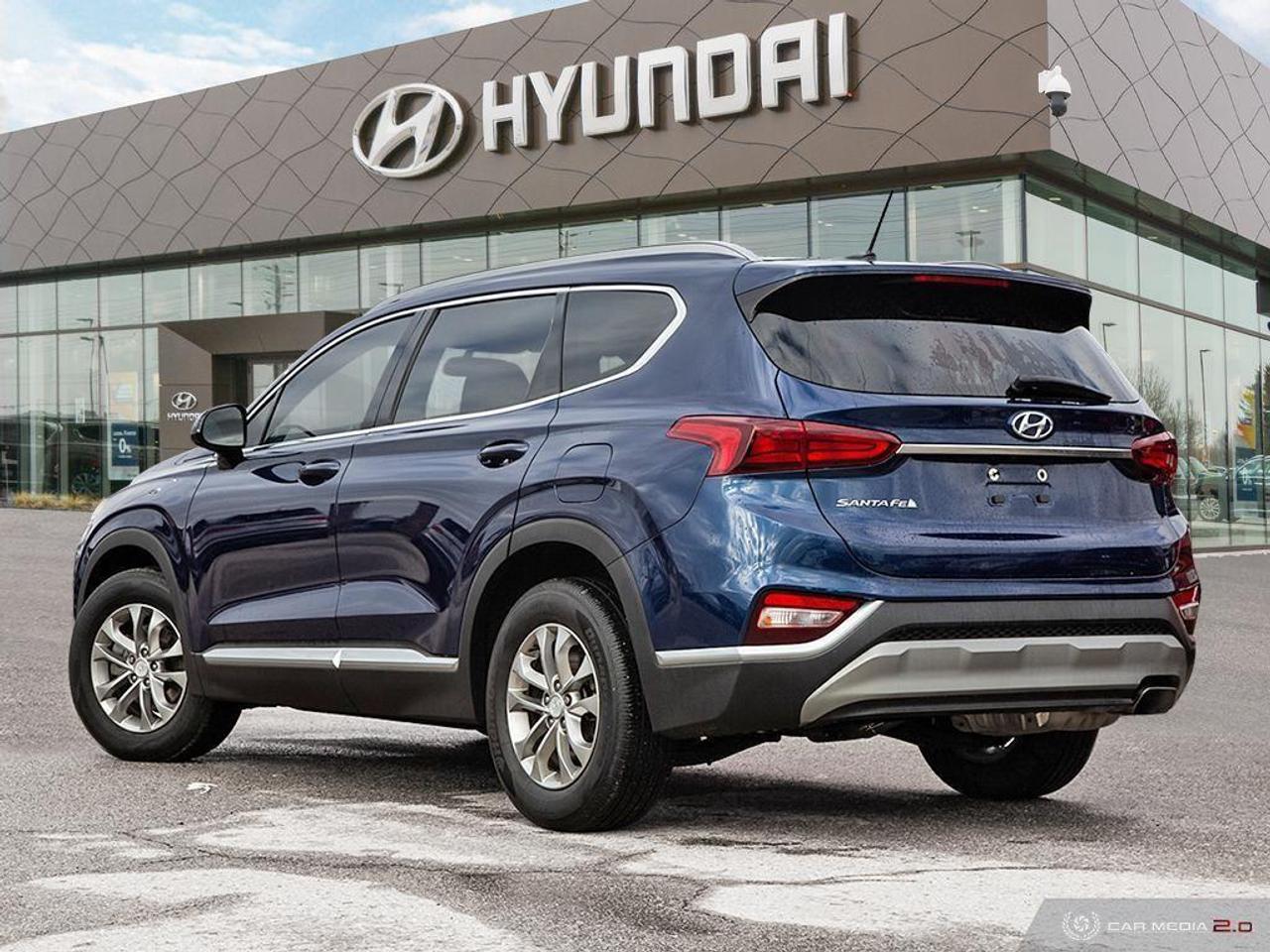 2020 Hyundai Santa Fe Essential 2.4 4dr Front-Wheel Drive Photo