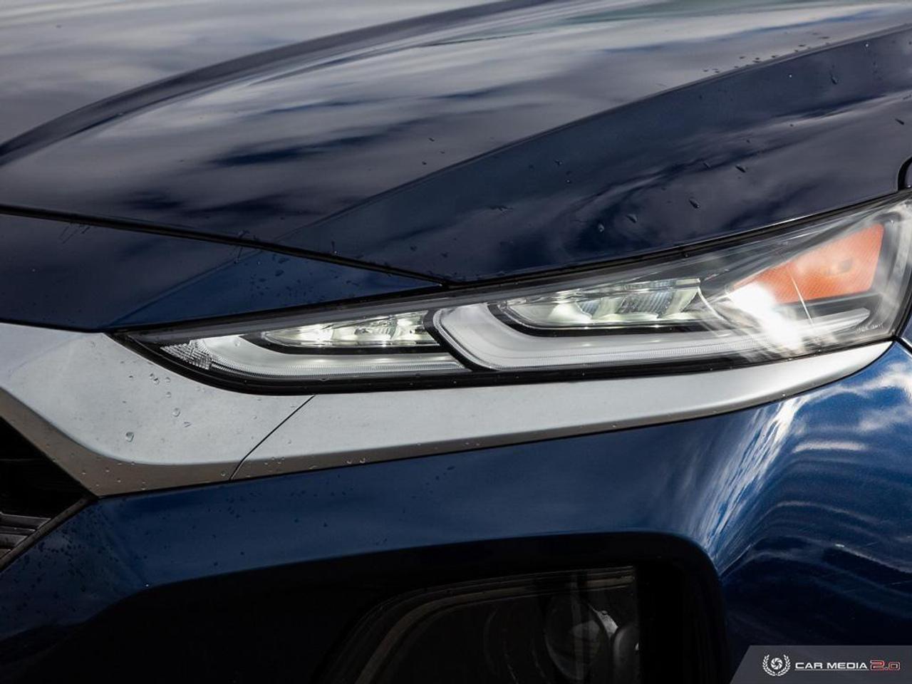 2020 Hyundai Santa Fe Essential 2.4 4dr Front-Wheel Drive Photo