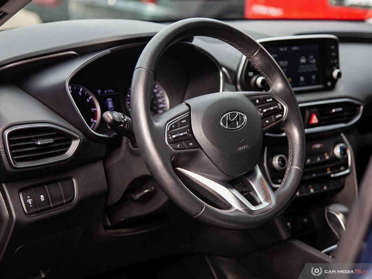 2020 Hyundai Santa Fe Essential 2.4 4dr Front-Wheel Drive Photo