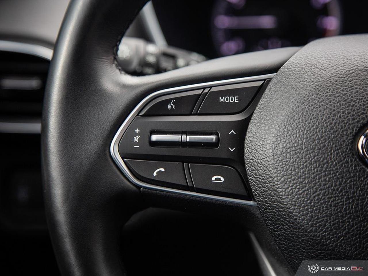 2020 Hyundai Santa Fe Essential 2.4 4dr Front-Wheel Drive Photo
