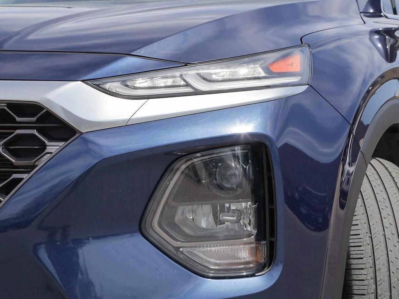 2020 Hyundai Santa Fe Essential 2.4 4dr Front-Wheel Drive Photo