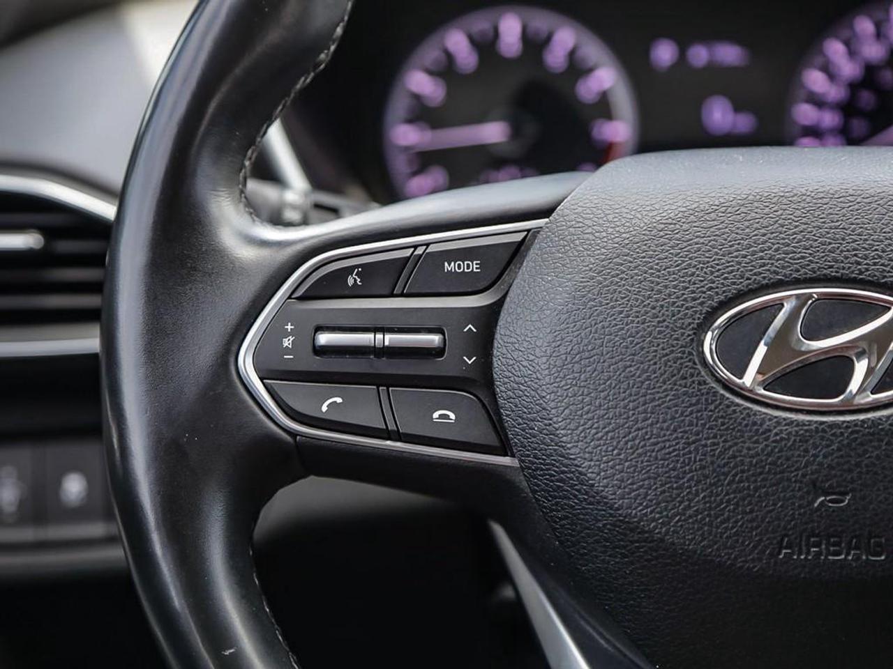 2020 Hyundai Santa Fe Essential 2.4 4dr Front-Wheel Drive Photo