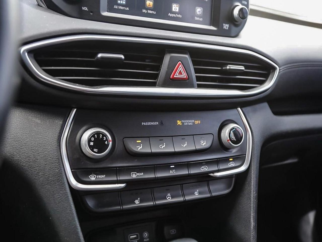 2020 Hyundai Santa Fe Essential 2.4 4dr Front-Wheel Drive Photo