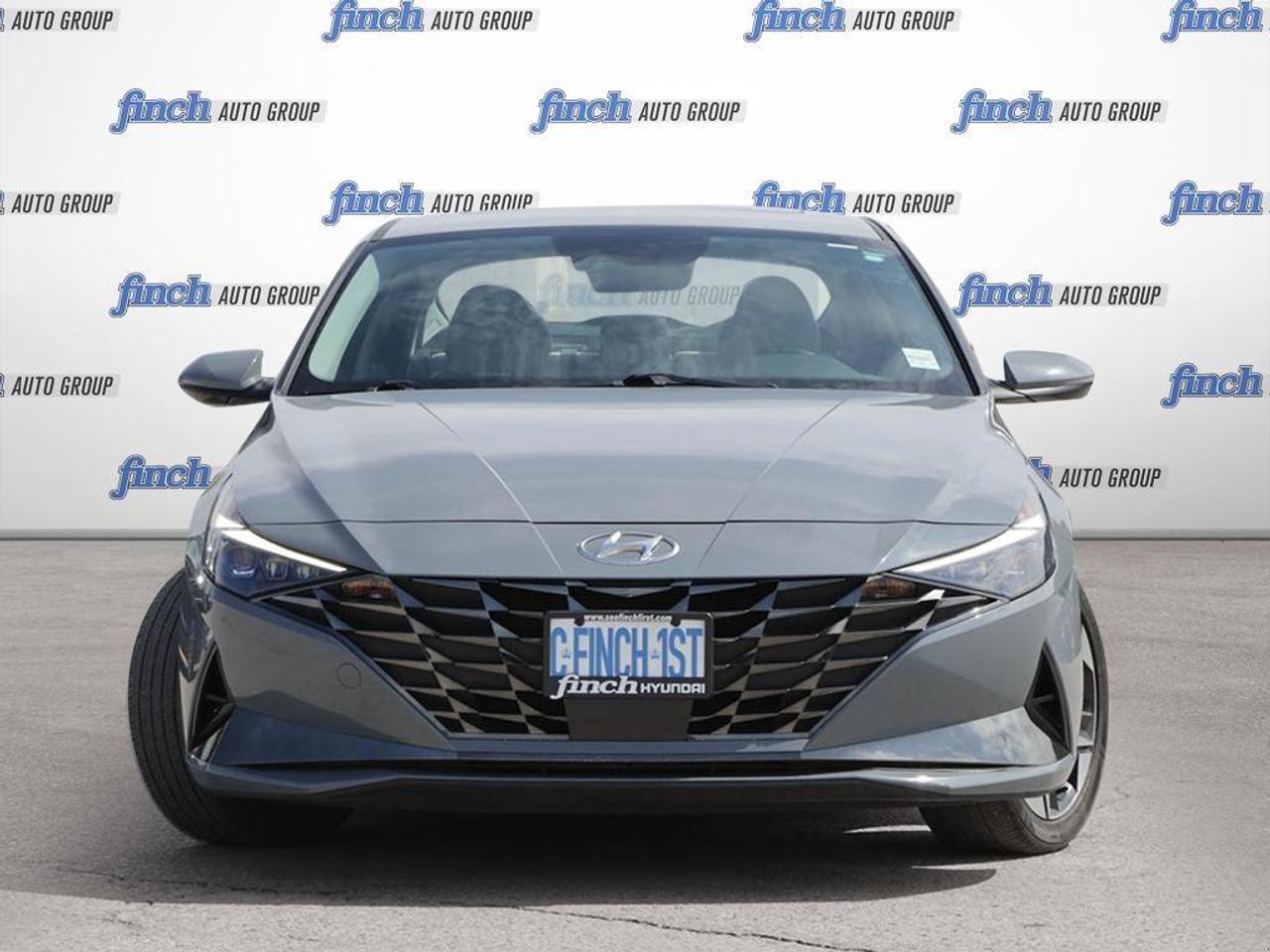 2022 Hyundai Elantra Ultimate Tech w/Two-Tone Interior 4dr Sedan Photo