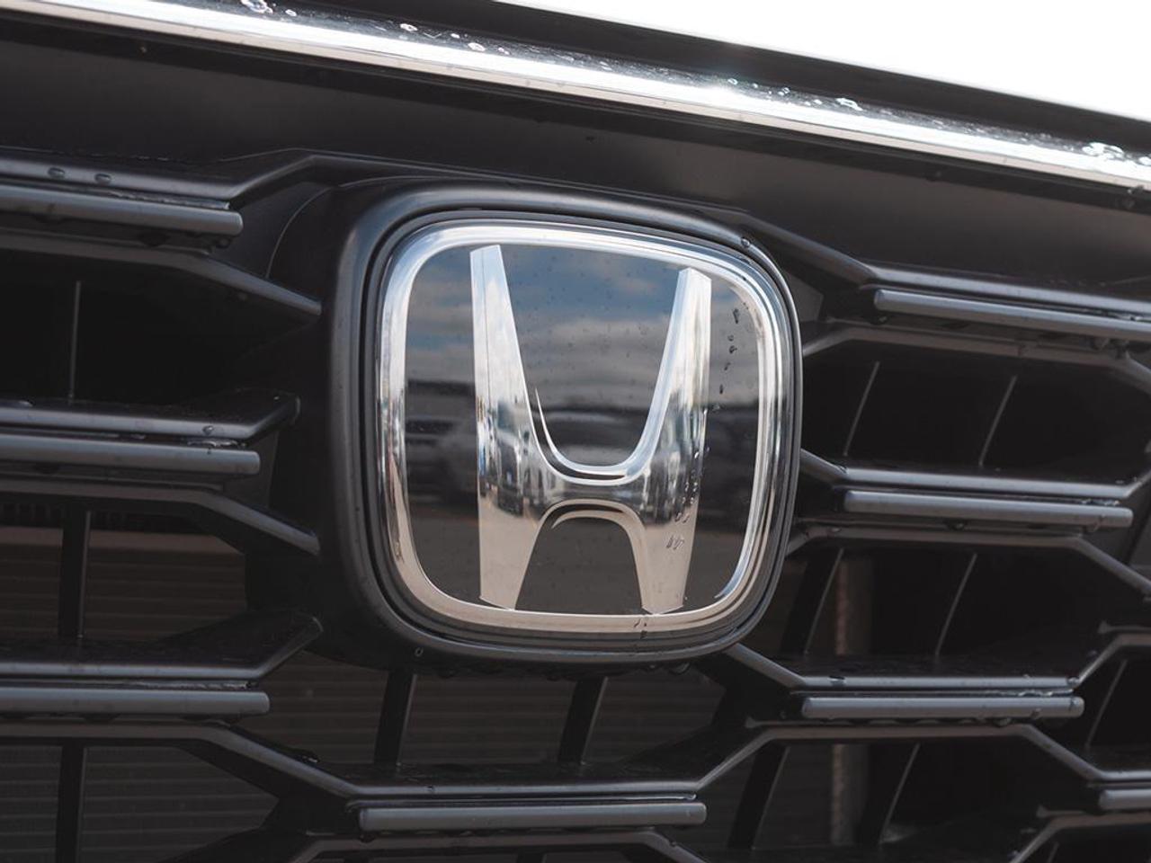2025 Honda CR-V LX 4dr All-wheel Drive Photo