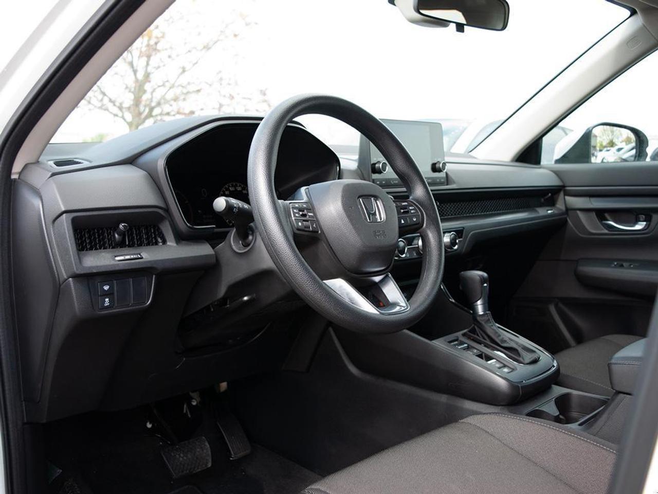 2025 Honda CR-V LX 4dr All-wheel Drive Photo