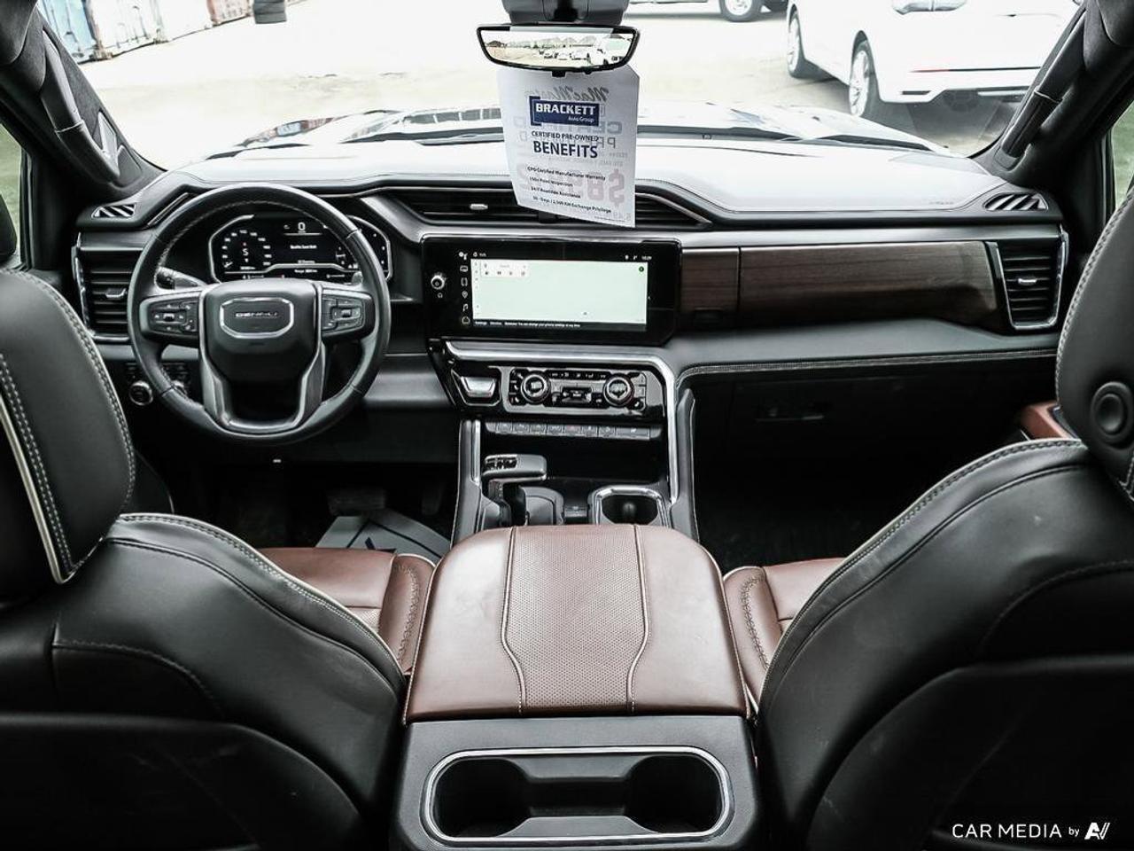 2023 GMC Sierra 1500 4WD Crew Cab 147  Denali Ultimate Photo