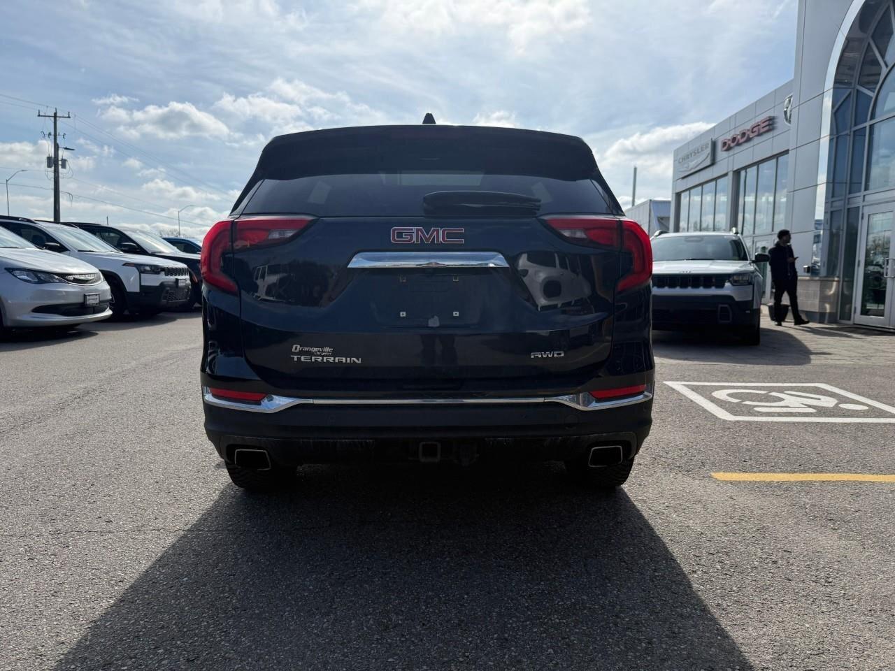 2018 GMC Terrain AWD 4DR SLT Photo