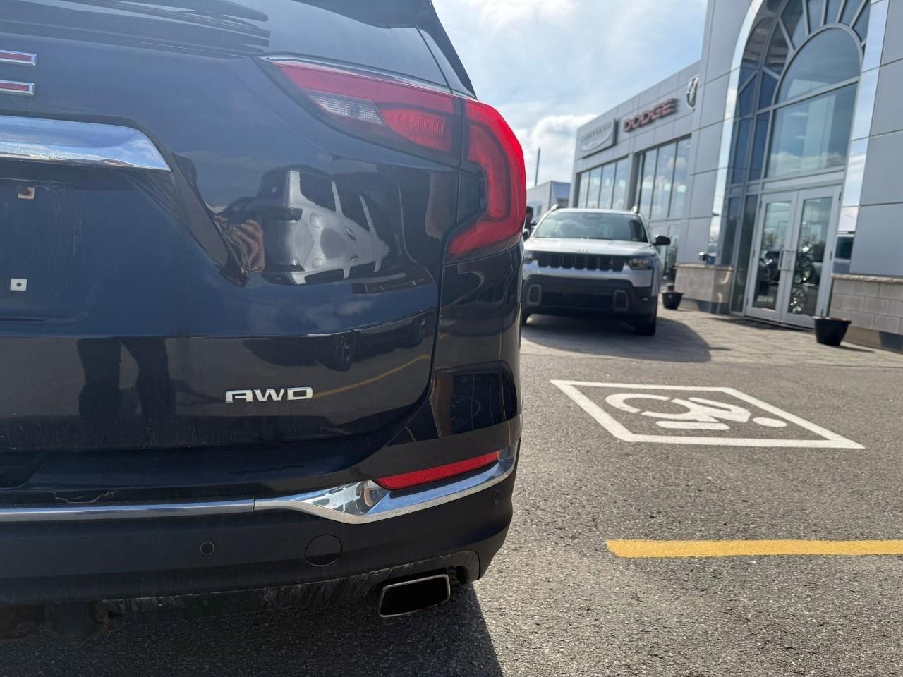 2018 GMC Terrain AWD 4DR SLT Photo