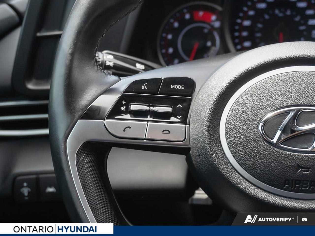 2022 Hyundai Elantra Preferred w/Sun & Tech Pkg 4dr Sedan Photo