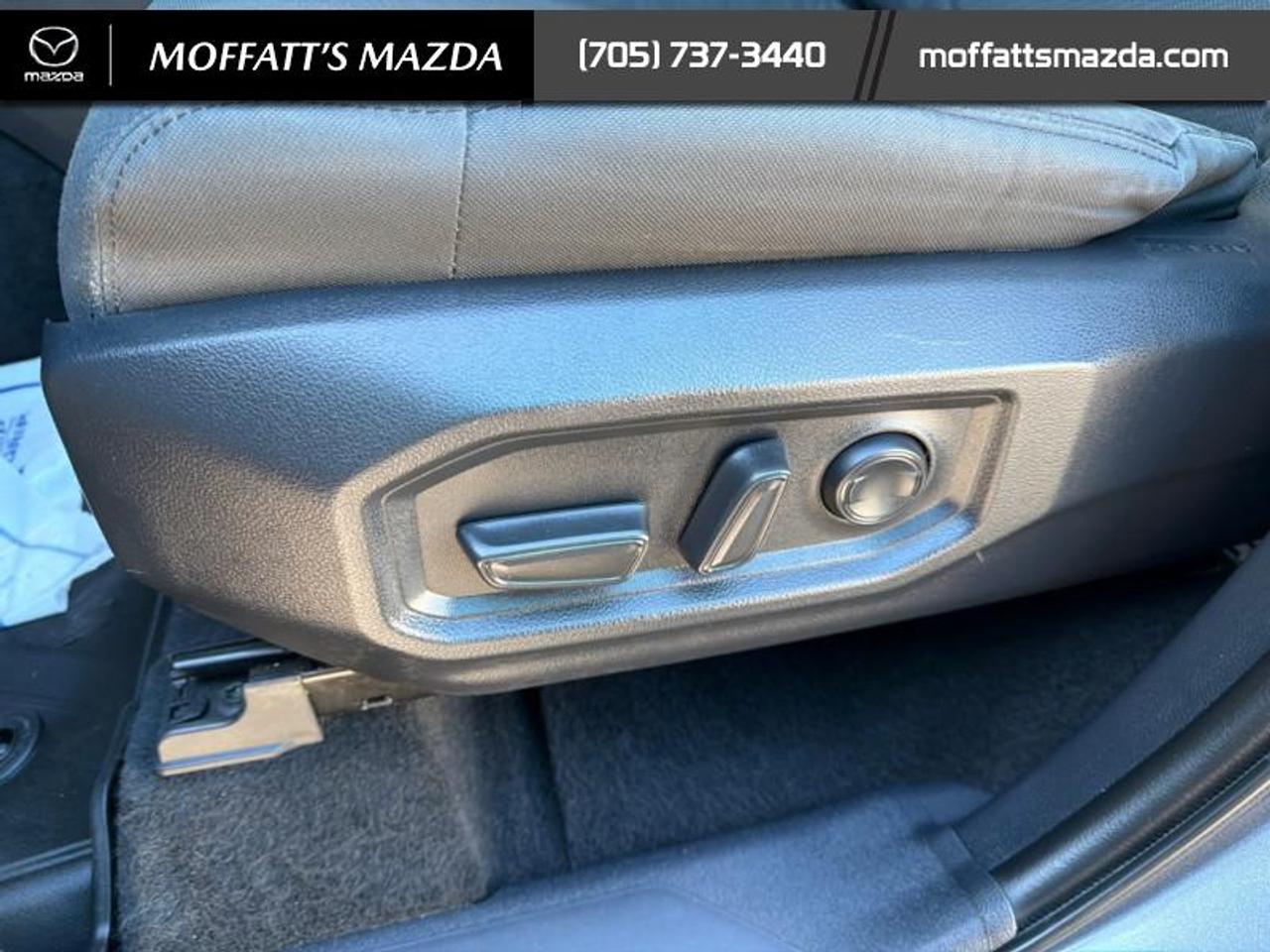 2023 Toyota Tundra SR5 Photo