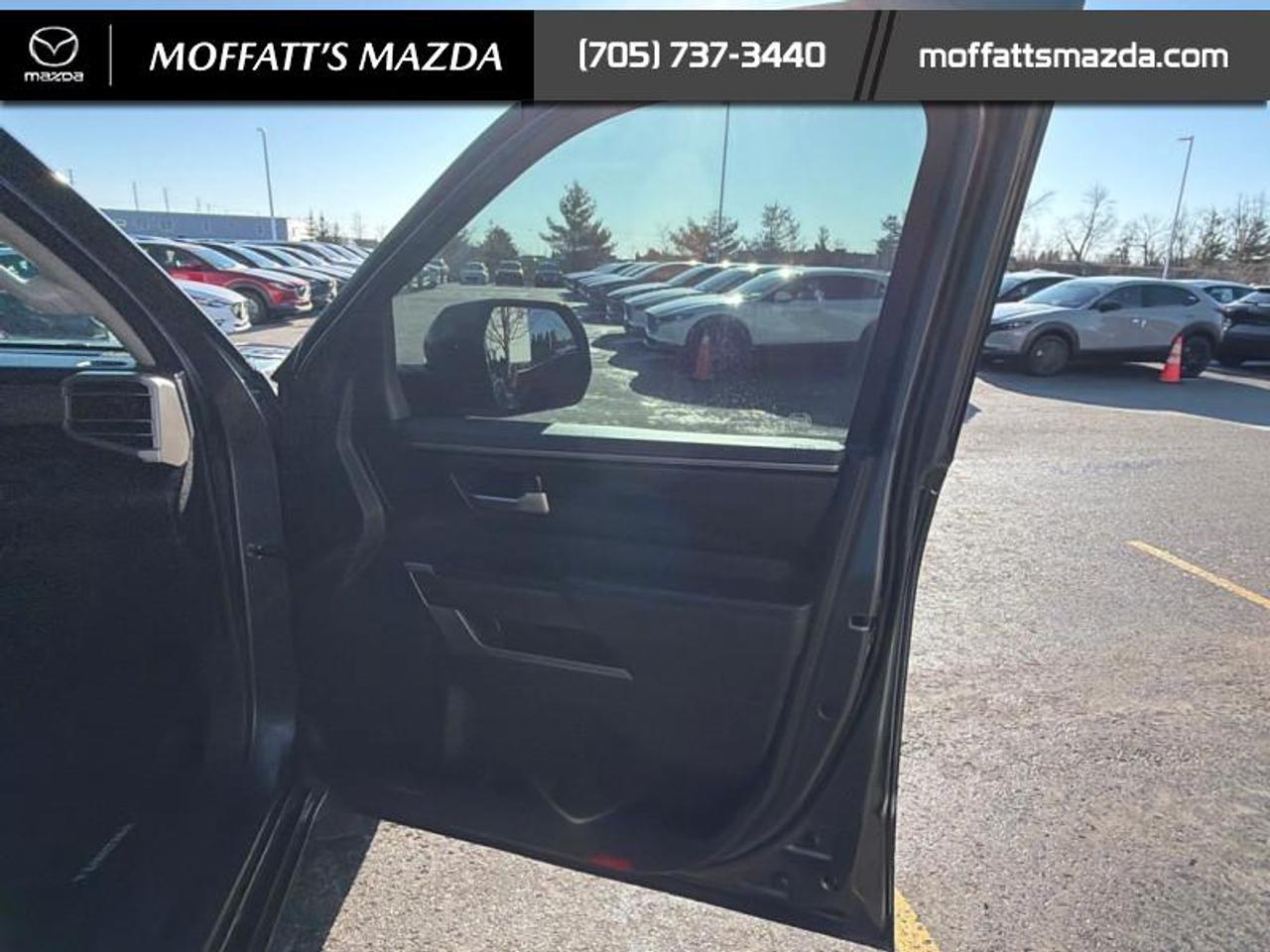2023 Toyota Tundra SR5 Photo