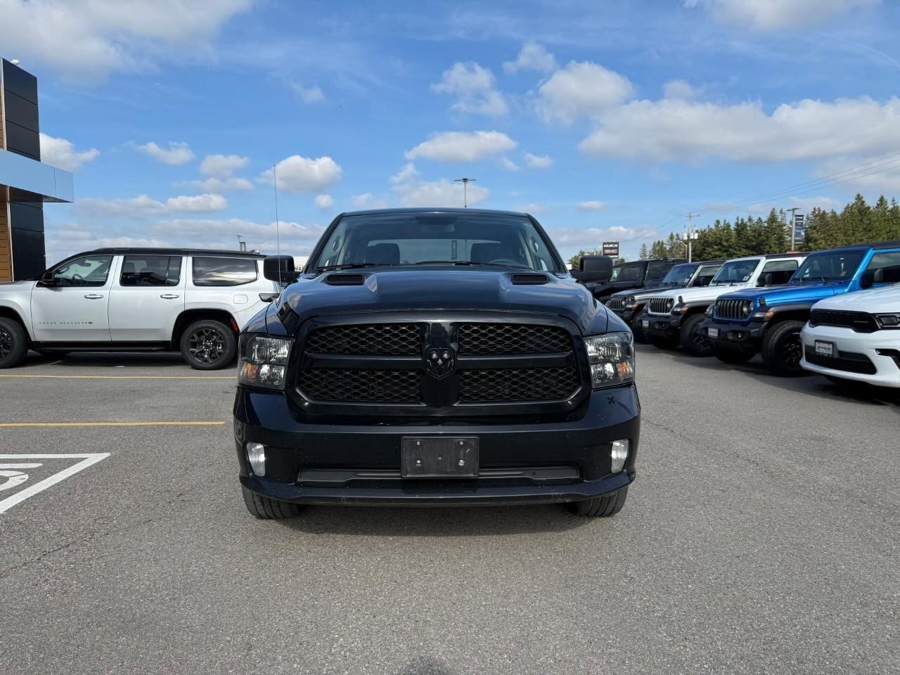 2019 RAM 1500 Classic Express 4x4 Crew Cab 5'7  Box Photo