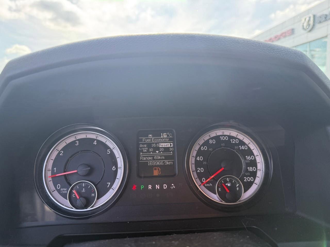 2019 RAM 1500 Classic Express 4x4 Crew Cab 5'7  Box Photo