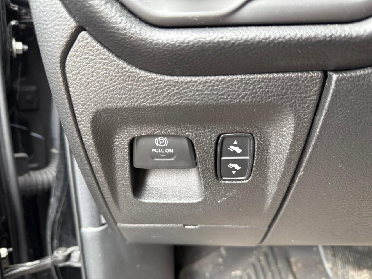 2020 RAM 1500 Rebel 4x4 Crew Cab 5'7  Box Photo