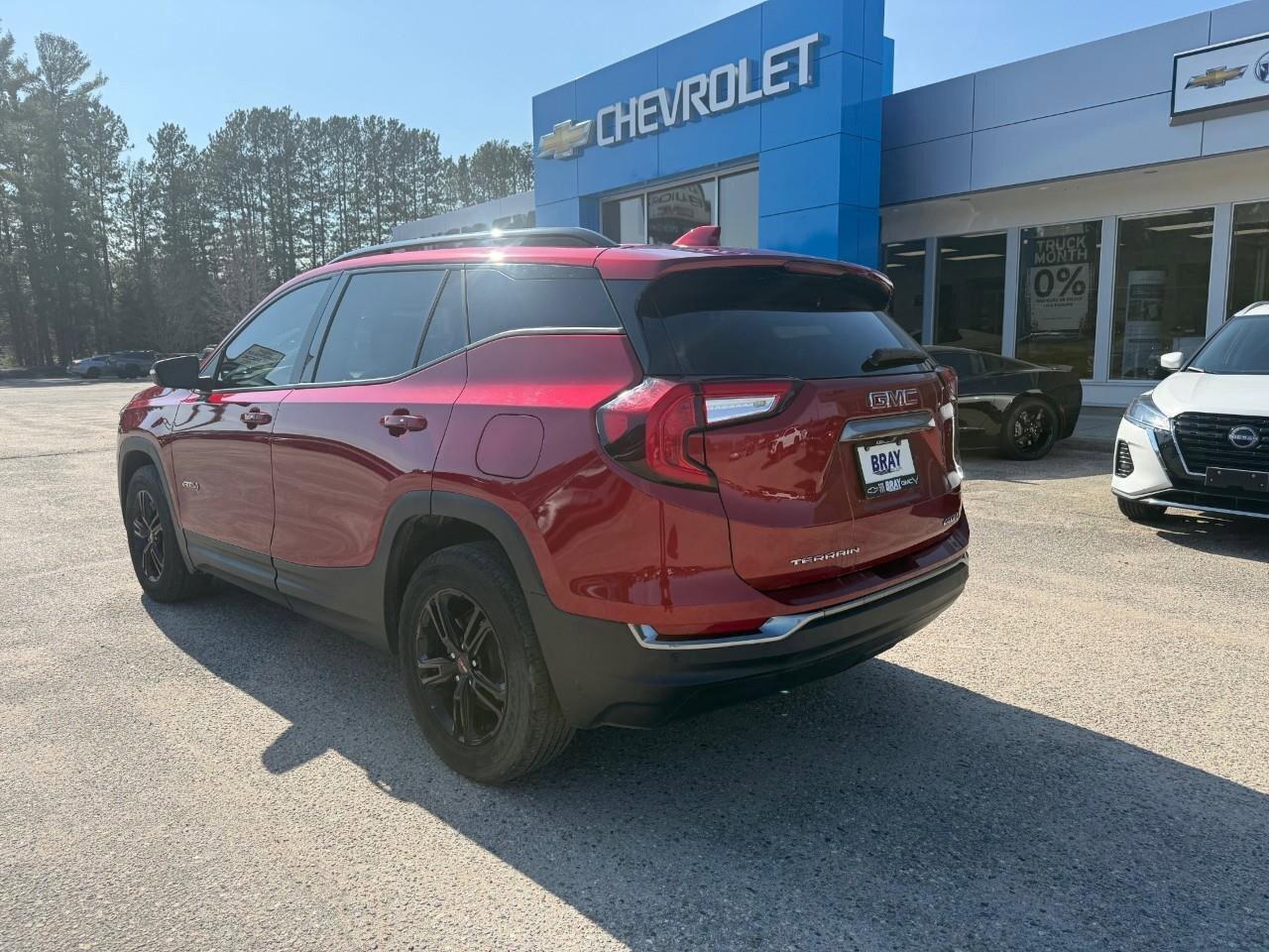 2024 GMC Terrain AT4 SUNROOF. ALL WEATHER MATS. LEATHER. Photo
