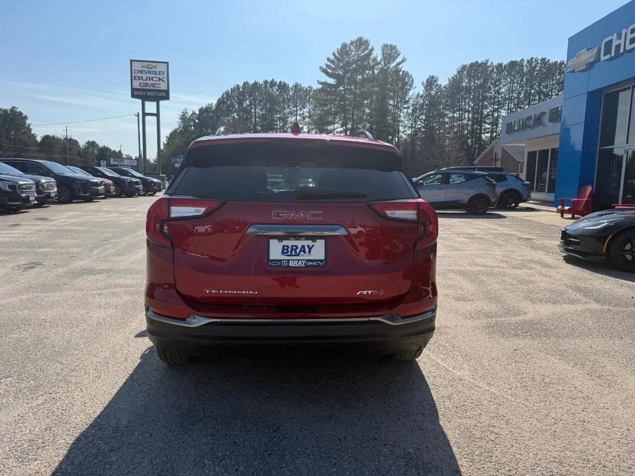 2024 GMC Terrain AT4 SUNROOF. ALL WEATHER MATS. LEATHER. Photo