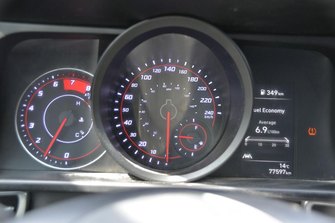2022 Hyundai Elantra Preferred w-Sun & Tech Package Photo