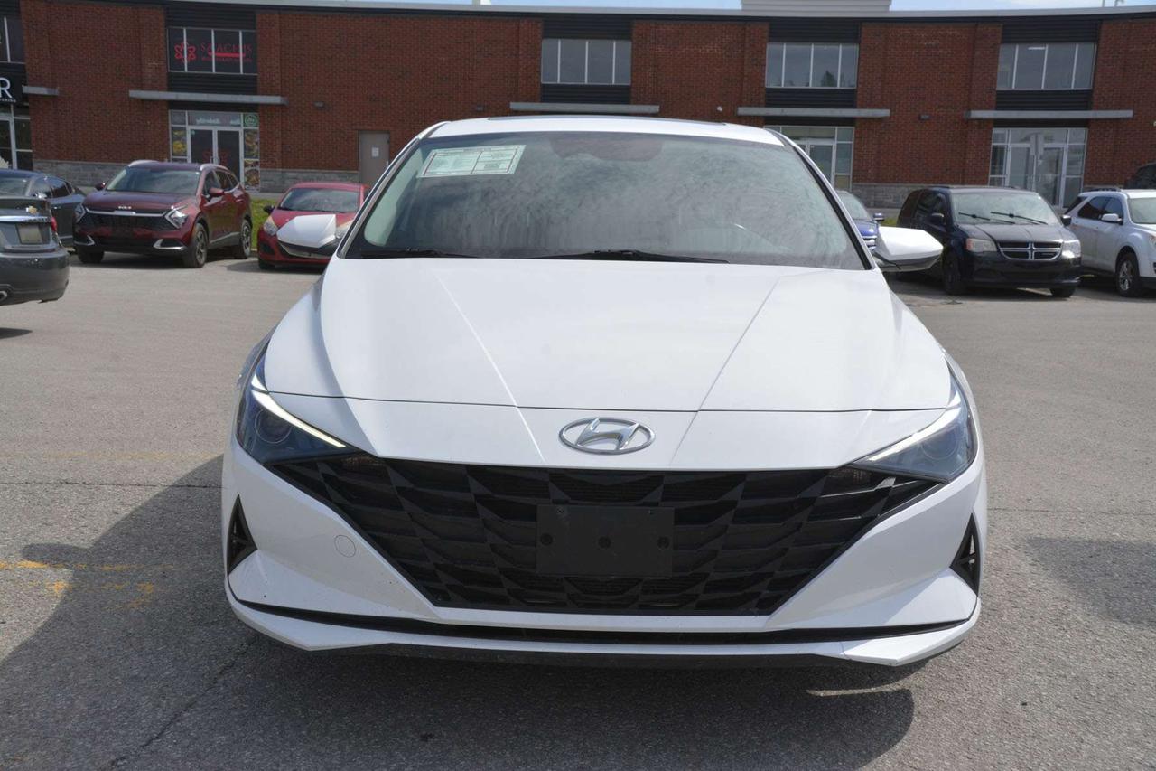 2022 Hyundai Elantra Preferred Photo