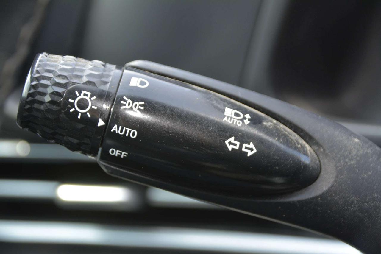 2022 Hyundai Elantra Preferred Photo