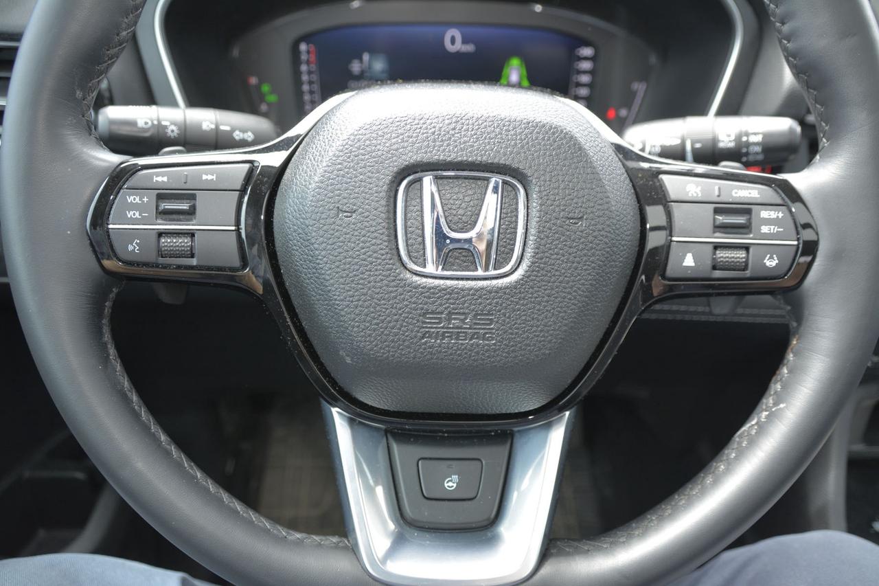 2025 Honda Pilot Touring AWD Photo