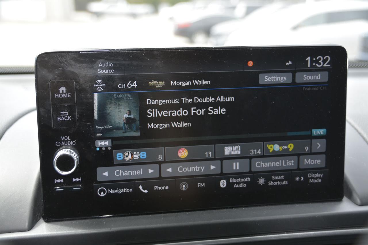 2025 Honda Pilot Touring AWD Photo