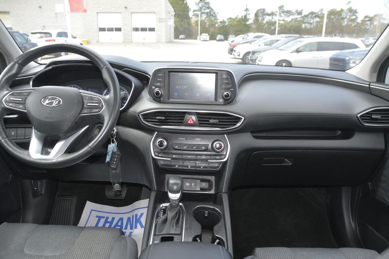 2020 Hyundai Santa Fe 2.4L Essential FWD Photo4