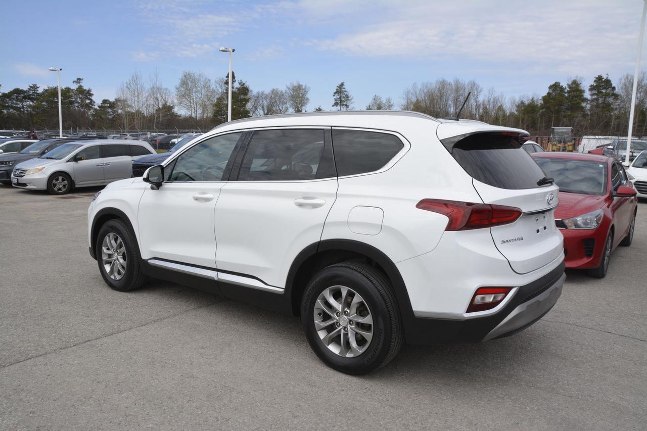 2020 Hyundai Santa Fe 2.4L Essential FWD Photo