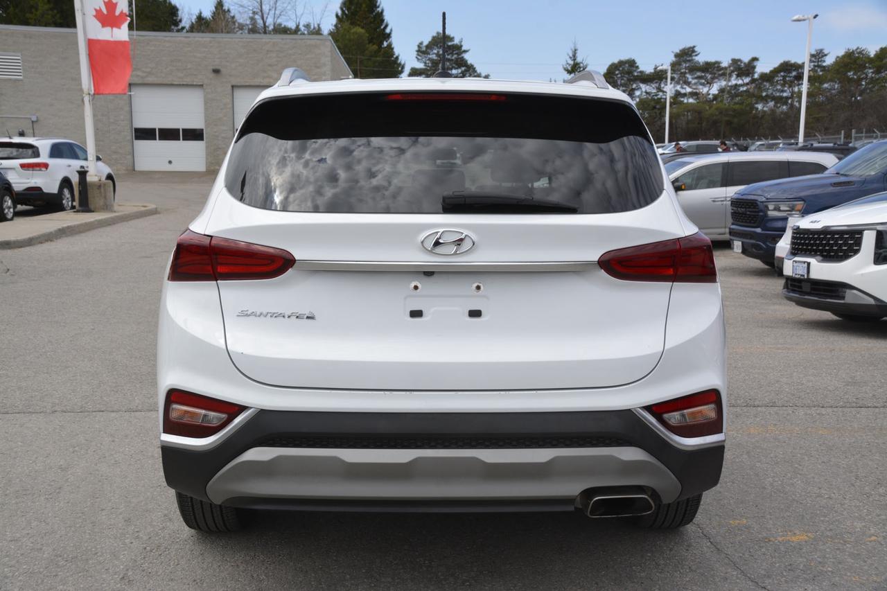 2020 Hyundai Santa Fe 2.4L Essential FWD Photo