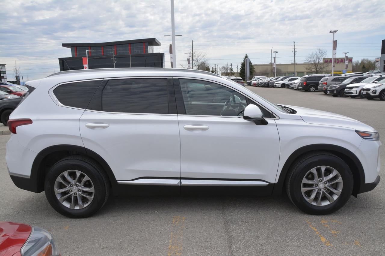 2020 Hyundai Santa Fe 2.4L Essential FWD Photo