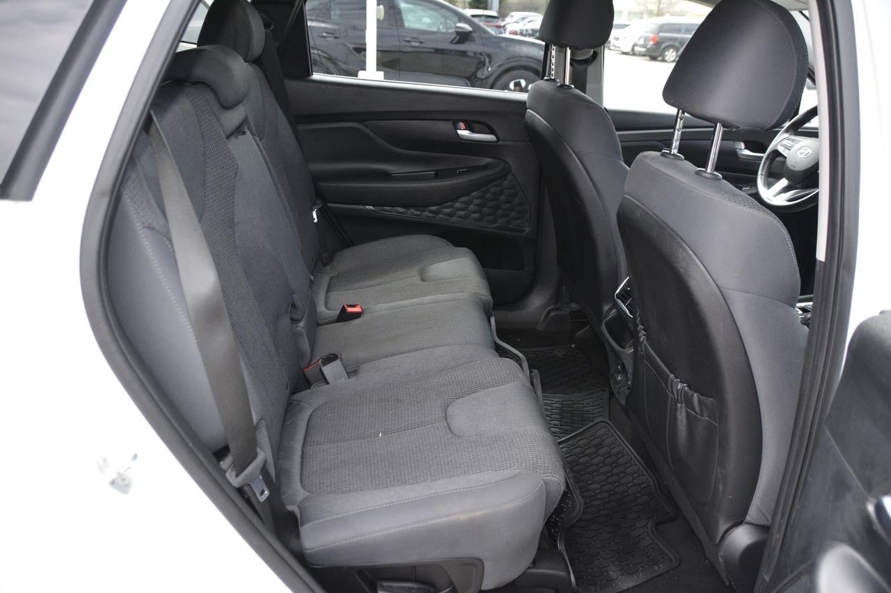 2020 Hyundai Santa Fe 2.4L Essential FWD Photo