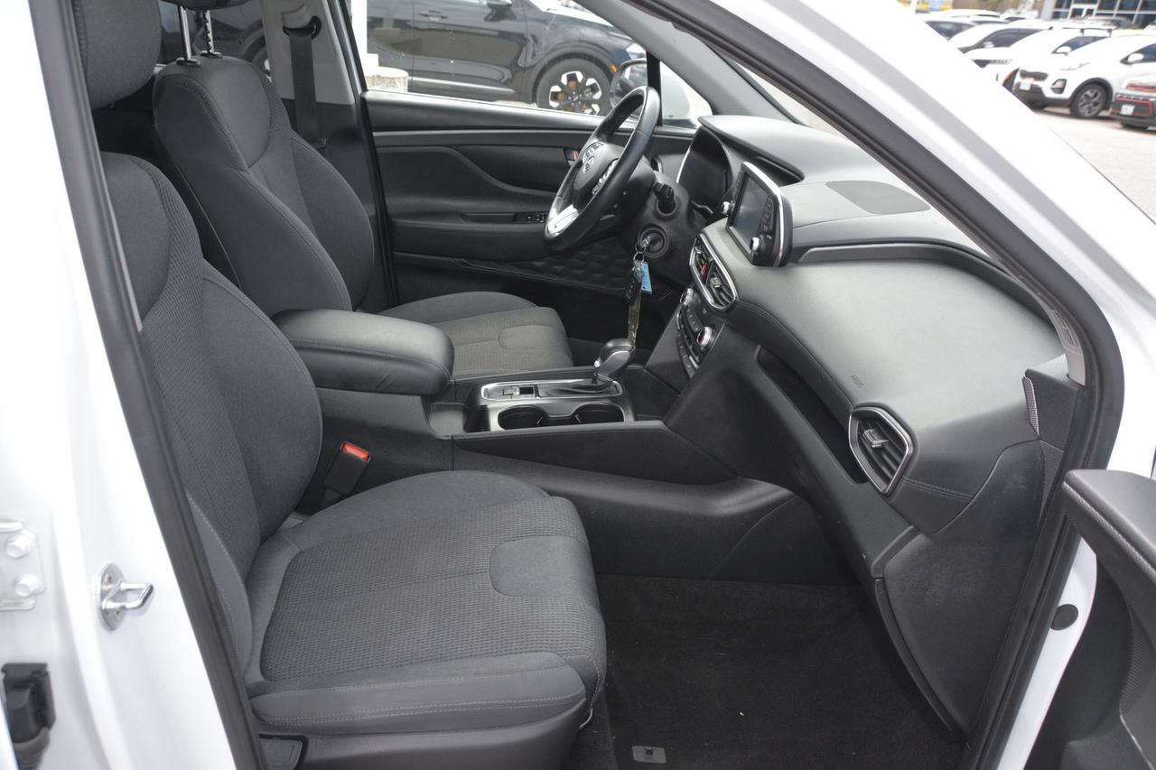 2020 Hyundai Santa Fe 2.4L Essential FWD Photo
