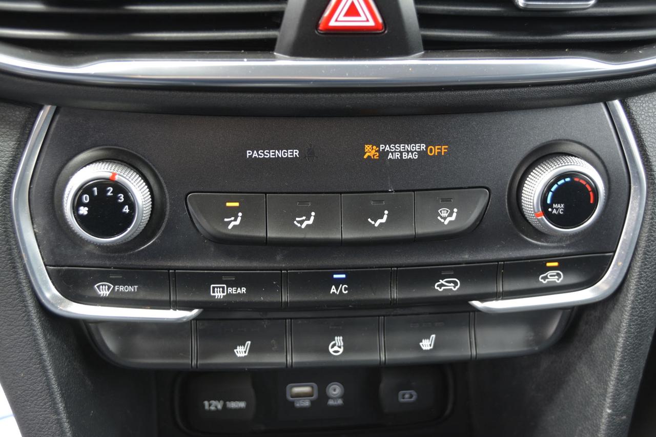 2020 Hyundai Santa Fe 2.4L Essential FWD Photo