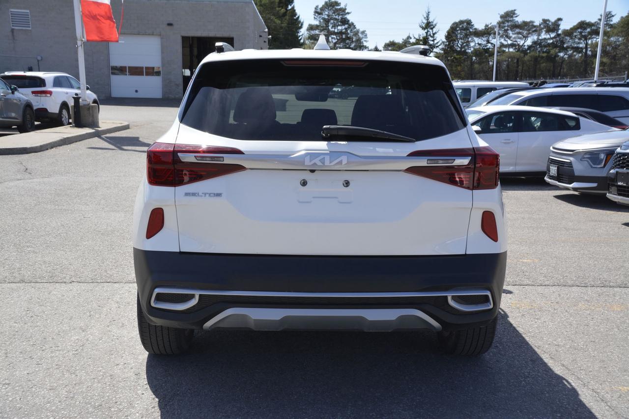 2023 Kia Seltos EX FWD Photo