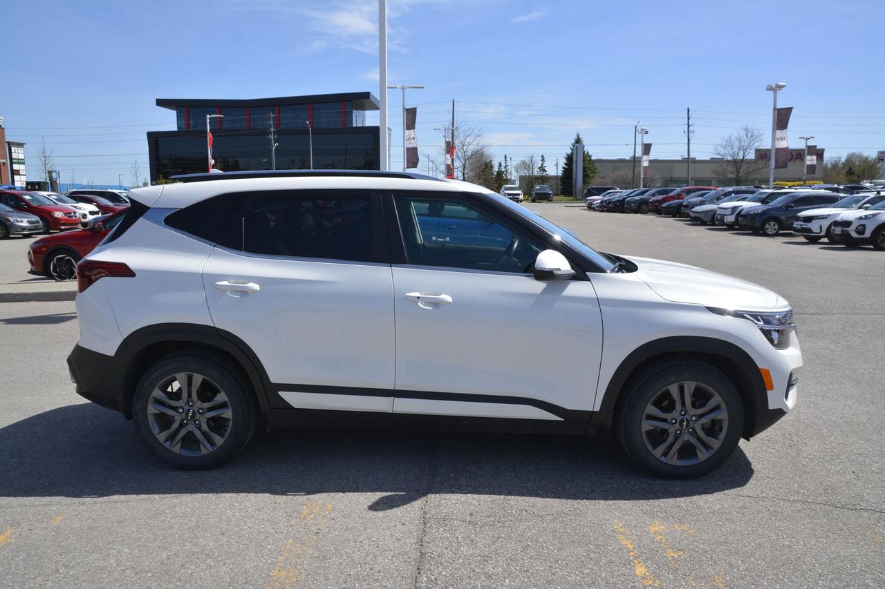 2023 Kia Seltos EX FWD Photo