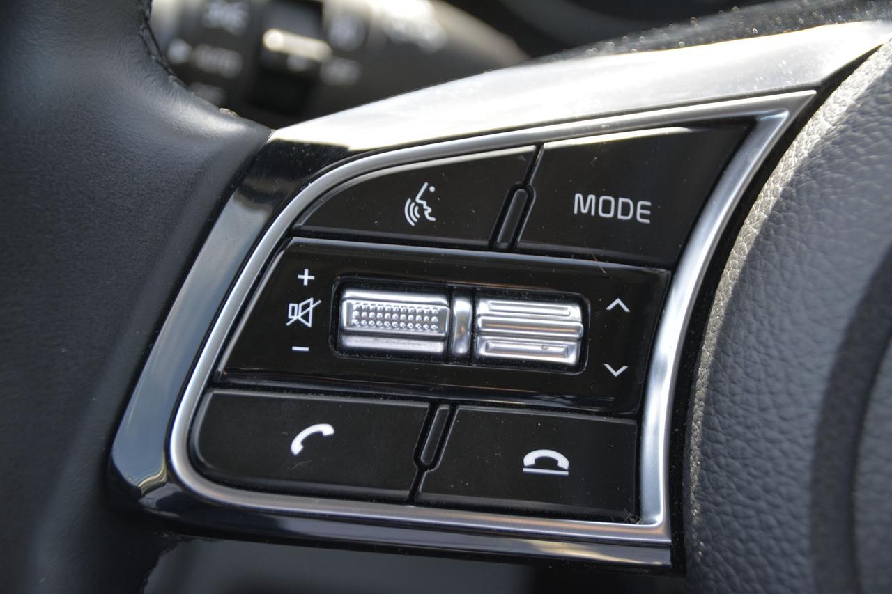 2023 Kia Seltos EX FWD Photo