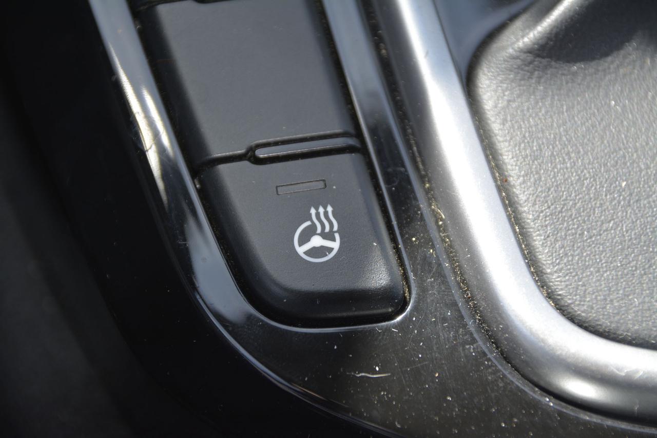 2023 Kia Seltos EX FWD Photo