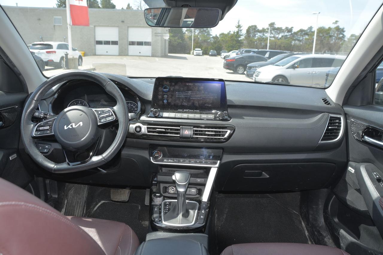 2022 Kia Seltos SX Turbo AWD w-Burgundy Interior Photo4