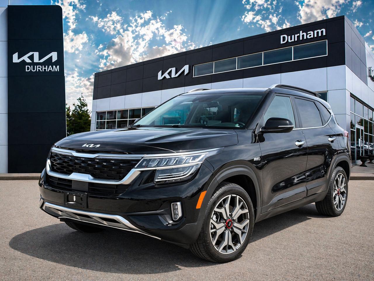 2022 Kia Seltos SX Turbo AWD w-Burgundy Interior Photo